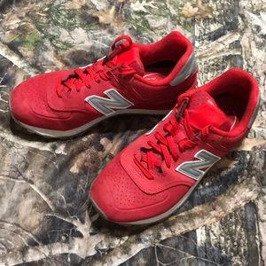 Men's New Balance Tennis Shoes Size 8 Used